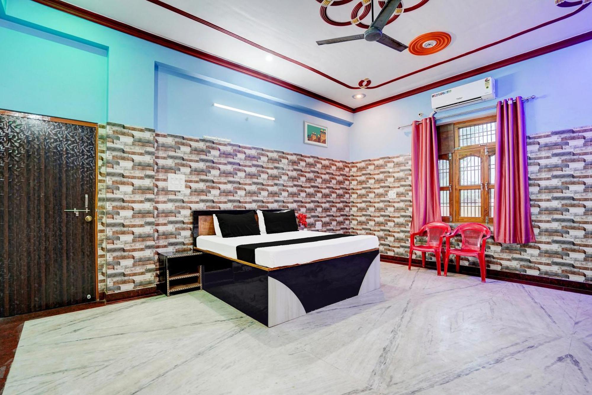Hotel O J.D. Palace Váránaszi Kültér fotó