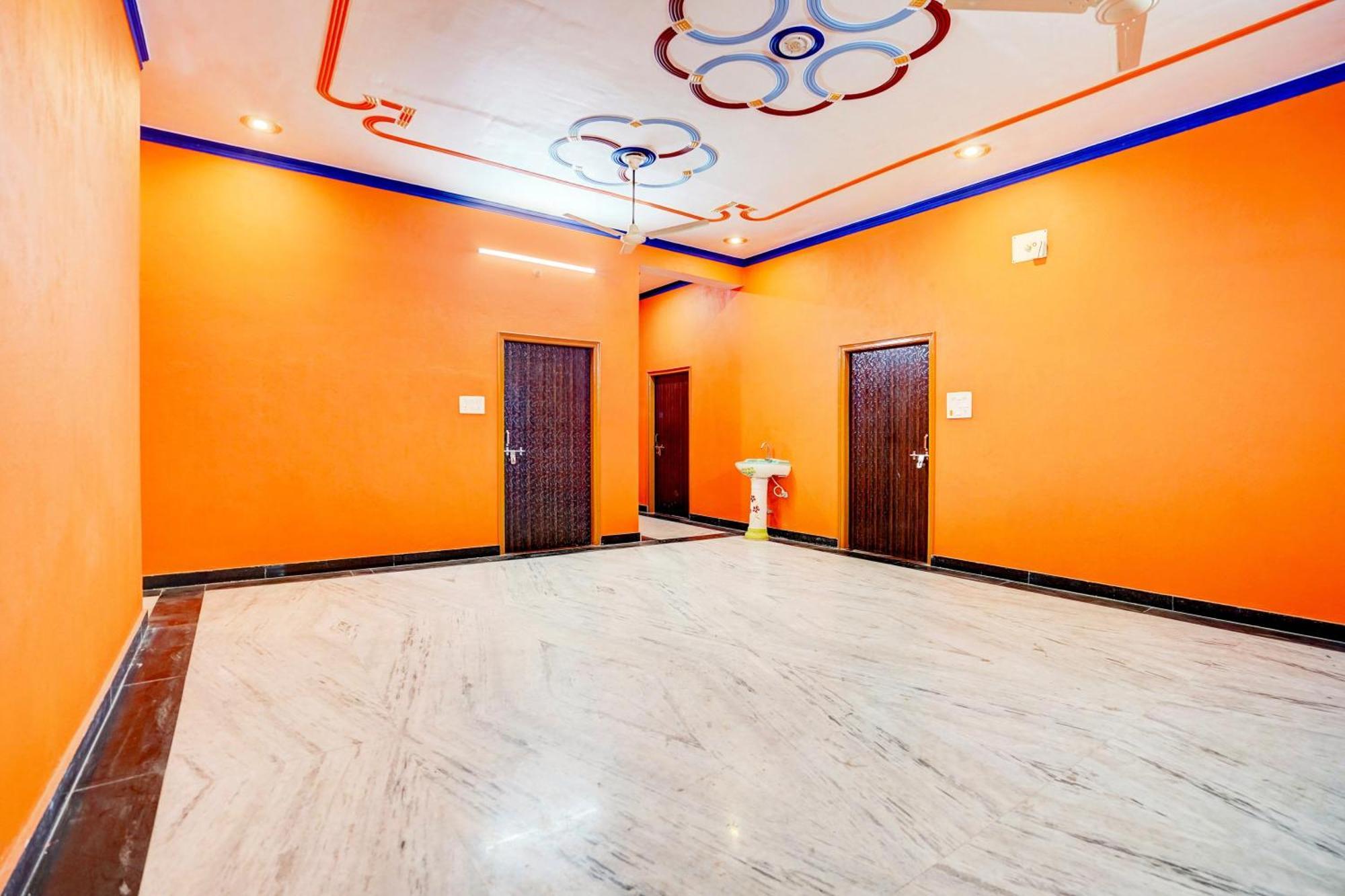 Hotel O J.D. Palace Váránaszi Kültér fotó